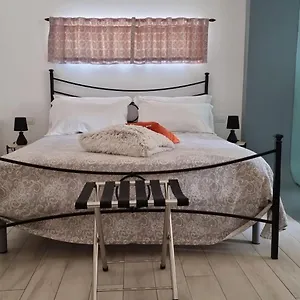 Dim Bed & Breakfast